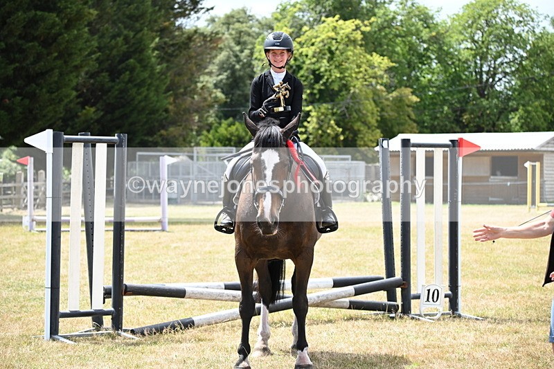 WJ6_5535 - Class 12 Minimus Jumping 45cm