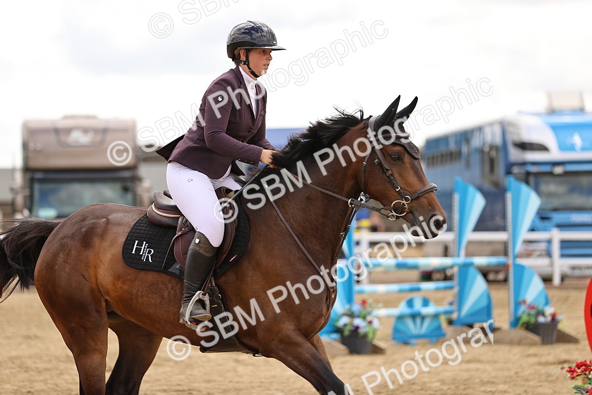 SBM_013443 - Class 14 - Senior Discovery - 1.00m Open