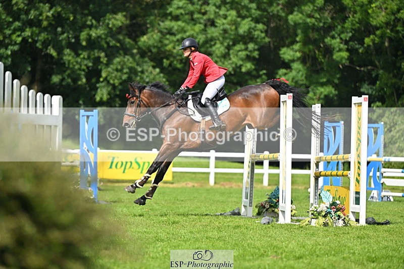 140626A-161146-00133 - Cld 46 Snr 1m 10 Grand Prix