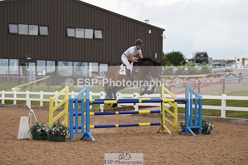 230628A-144120-00724 - Cls 5 Foxhunter & 1.20m Open