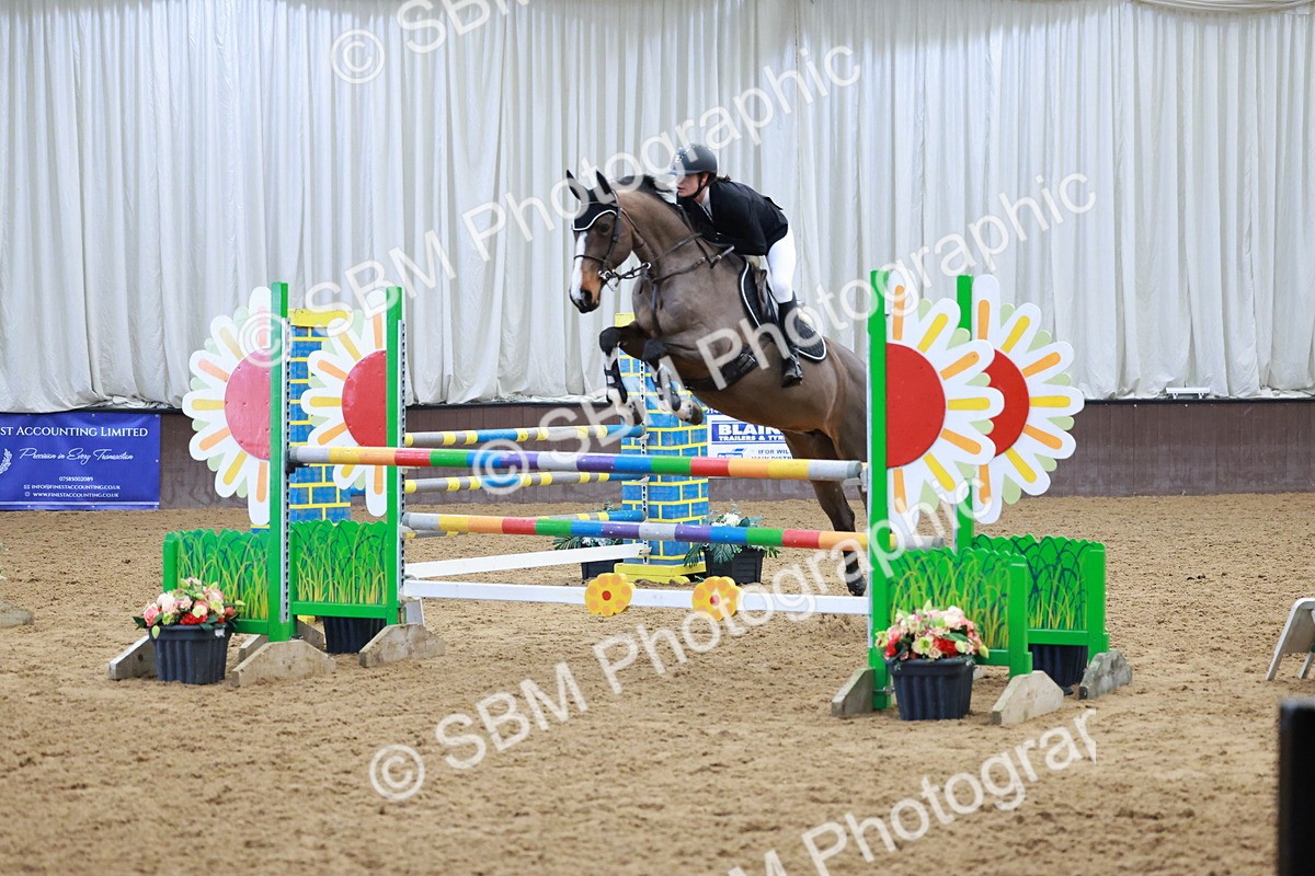 SBM_003636 - Class 11 - Senior Newcomers/ 1.10m Open