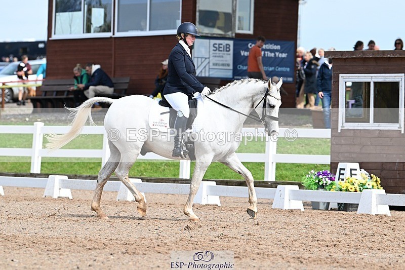 250907-132631-10128 - 065-Jessica.PerrySilver.Secret