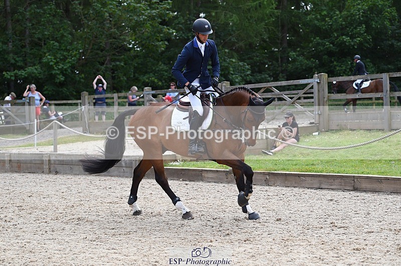 230528-151226-18918 - 180-GUEULE_DE_REVE-Arthur_Duffort-SUNTrotUp+SJ