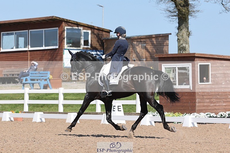 250405-145013-11477 - 069-India.Hamilton-Burnet-Kissingdale