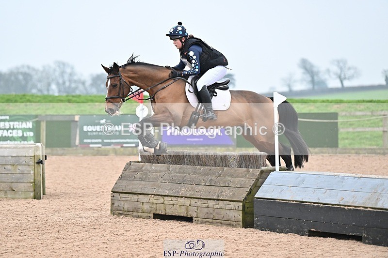 250118-141551-01480 - Cls 3A&B 90cm 13.20 to Coursewalk