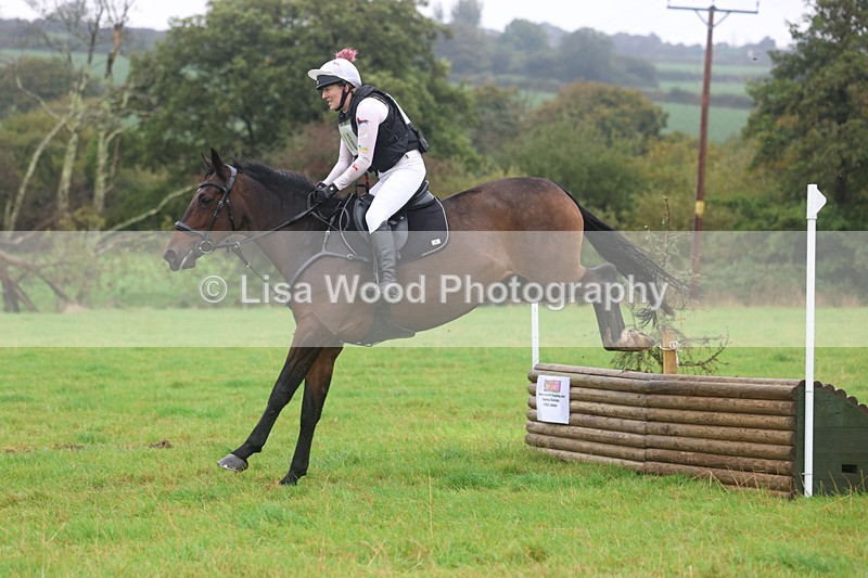 3E7A1509 - Class 2: 70cm: Half Roll Top