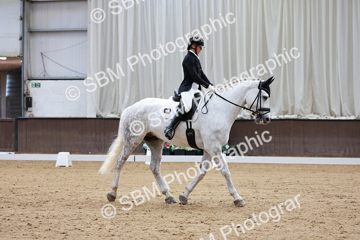 SBM_008294 - Class 6b - Novice 6 - 9.28-10.41