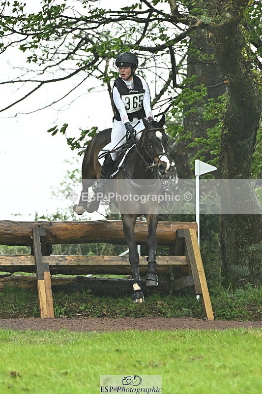 250418-164714-07439 - 364-Emily.Bailey-COFFEE.IJS