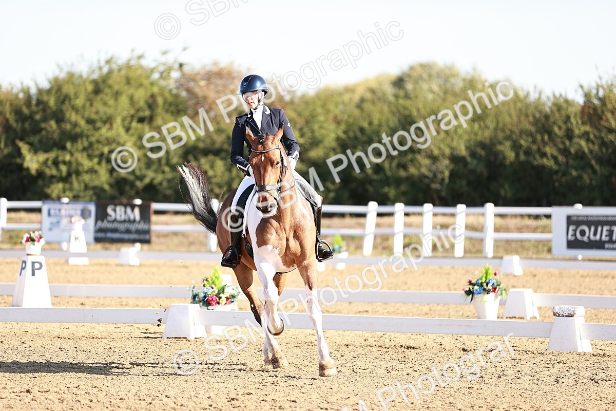 SBM_004231 - Class 12 - Novice 5 - 9.07-10.10