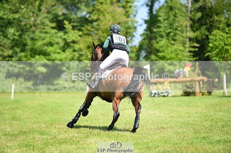 230527-111302-09132 - 303-JESMOND_RENARD-Susie_Berry-XC