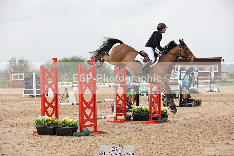 250424-115912-05155 - Cls 1 - 2 Star Small Tour