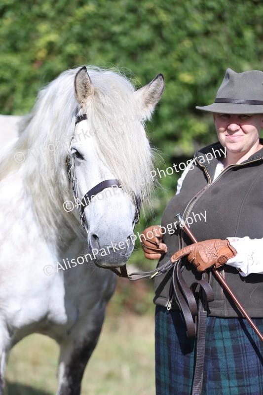 20250831-1428 - Class 21 - Inhand Open