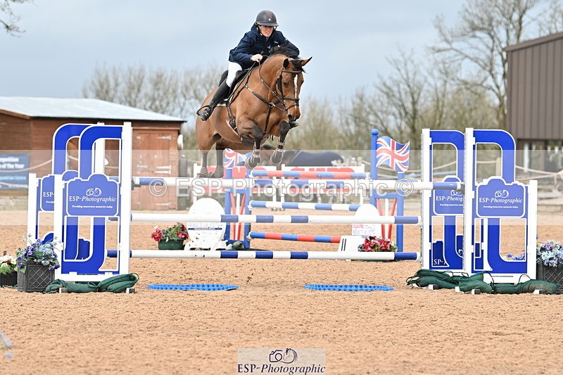 240315A-123101-00947 - Cls 3 Snr Foxhunter