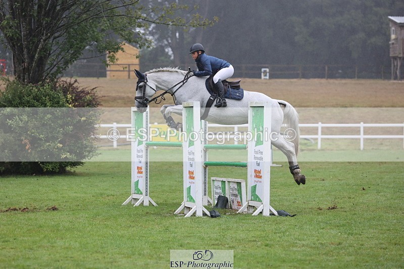 250830A-164245-07592 - Cls 17 Snr Foxhunter