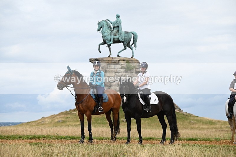 DSC_5965 - Time at Statue 12:17 to 12:44