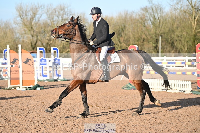 231210A-133150-02602 - Cls 20 Newcomers & 1.10m Open