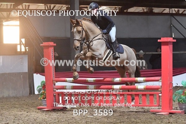 BPP_3589 - SUN CLASS 19 SENIOR  0.85m Amateur Championship Qualifier