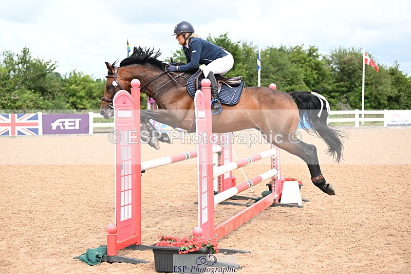 240726A-104807-00951 - Cls 7 Snr British Novice and 90cm Open