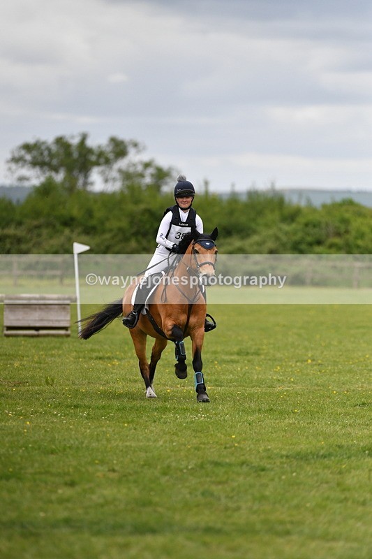 WJ5_3638 - Class 6 80cm