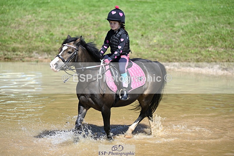 240728B-112121-00935 - Theo's Group XC