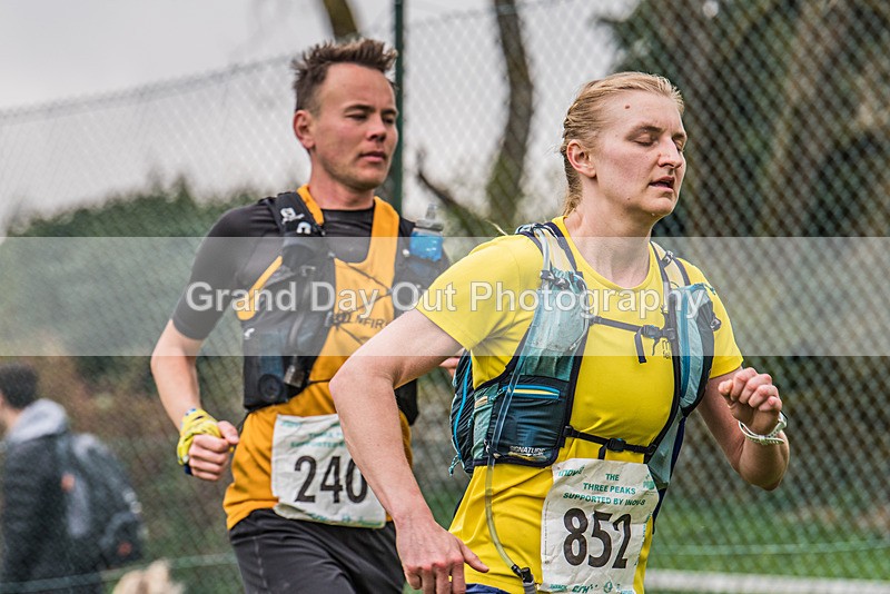 3 Peaks-2420 - The 3 Peaks Race - The Finish - Saturday 29th April 2023