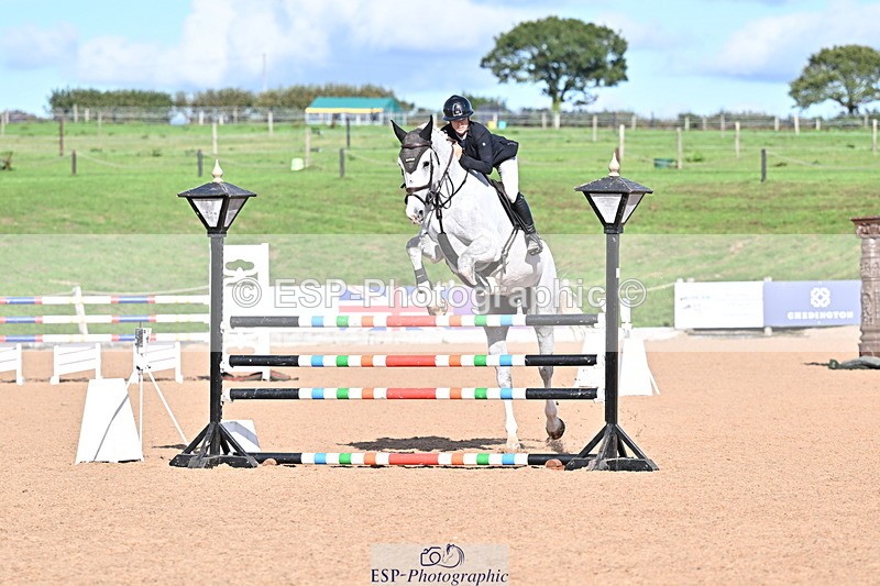 260923B-155235-01078 - Cls 06 Snr Fox & 1.20m Open