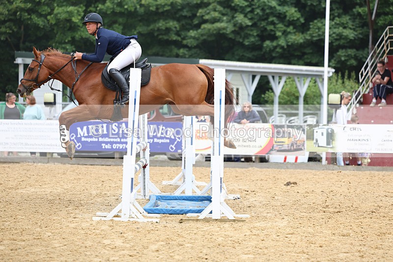 3E7A5657 - Class 4: Senior British Novice/90cm open