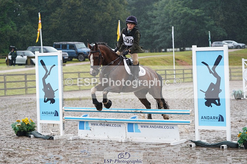 240824X-083556-20311 - 70cm Round 1 8.30 to 9.30