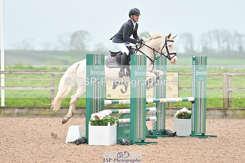 240505A-121708-05013 - Cls 4 Blue Chip Pony Newcomers & 1m Open