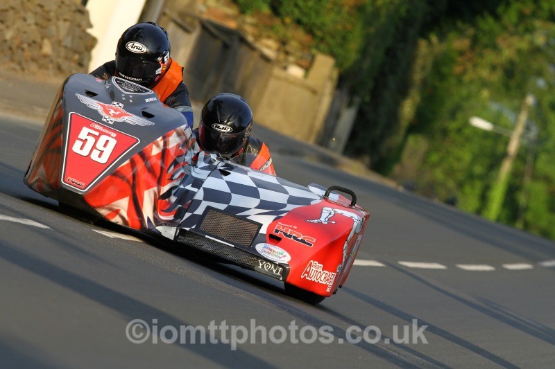 TT148669 - Tuesday Practice - Sidecars