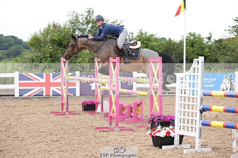 240630A-164337-15318 - Cls 33 Foxhunter and 1.10m Open