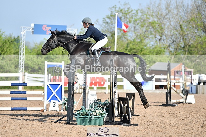 240512A-085014-16983 - Cls 39 British Novice and 90cm Open