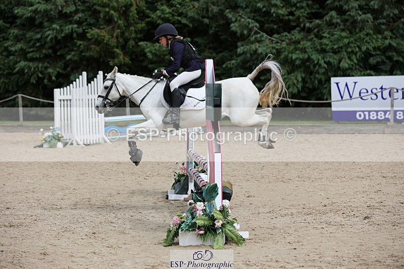 240823X-135939-18121 - 70cm R1 13.45 to 15.30