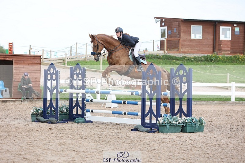 250508-172320-04377 - Cls 12 Snr Newcomers