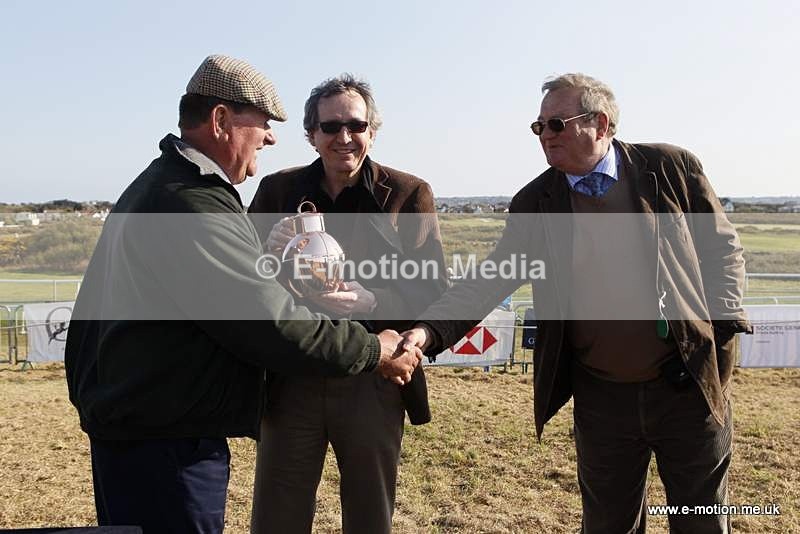  GRD 030510 270 - Guernsey Race Day 03/05/10