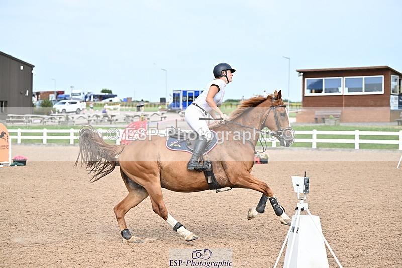 240801A-160533-02404 - Cls 13 Snr 1.15m Open