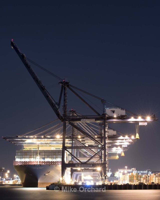 Felistowe Port @ Night - Felistowe Port