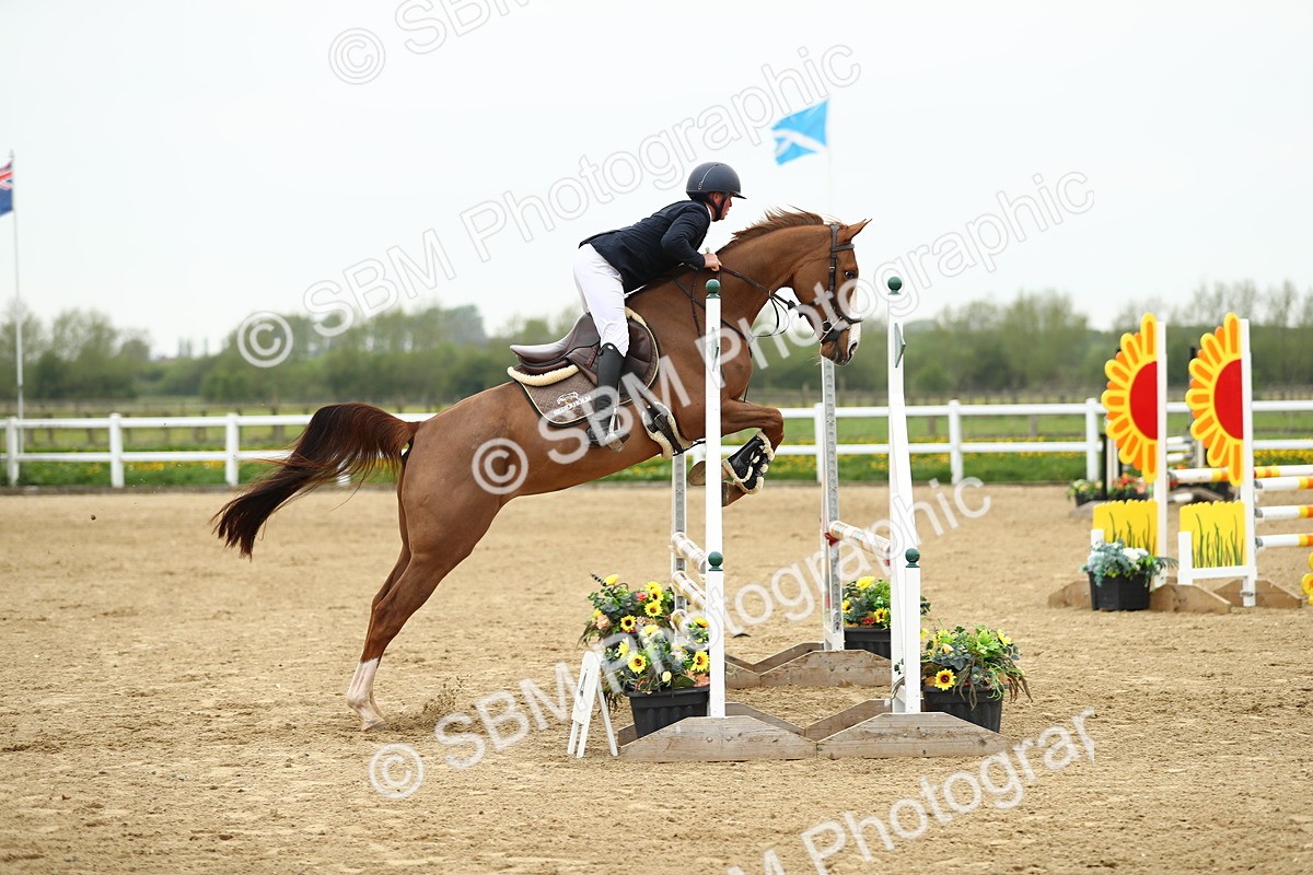 SBM_000327 - Class 2 - Senior British Novice 90cm