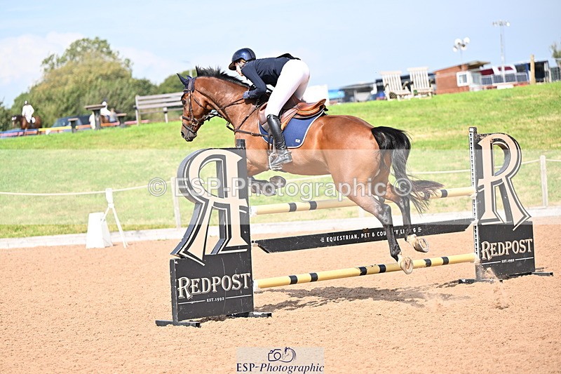 240828A-141648-00848 - Cls 4 Snr Newcomers and 1.10m Open