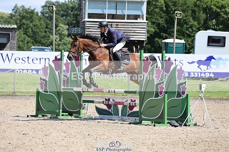 250614A-105453-05836 - Cls 26 British Novice and 90cm Open