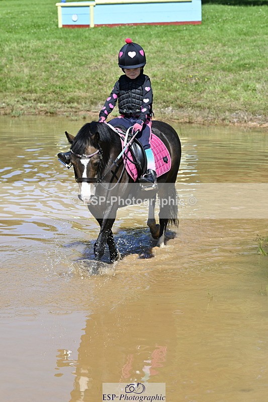 240728B-111838-00837 - Theo's Group XC