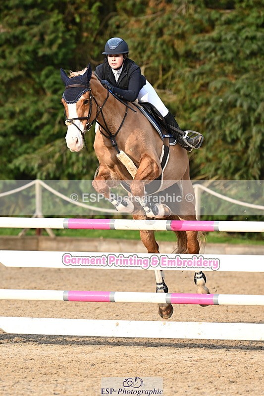 250322A-164910-03631 - Cls 14 Snr Fox & 1.20m Open