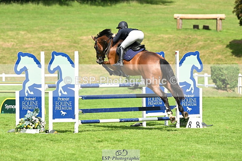 250614A-104500-05265 - Cls 18 Newcomers and 1.10m Open