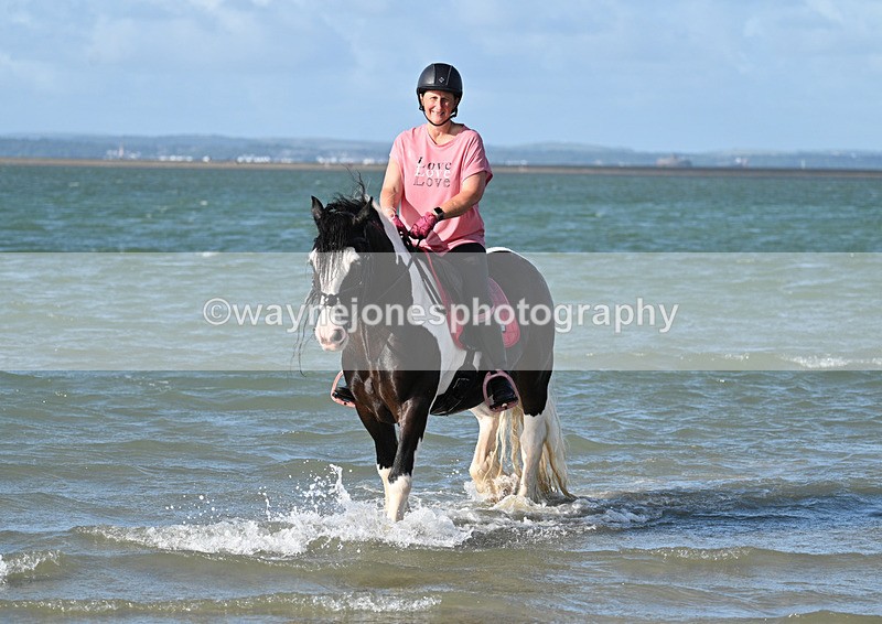 WJ7_3662 - Kellie & Churchill ... do Hayling Island 25-08-24