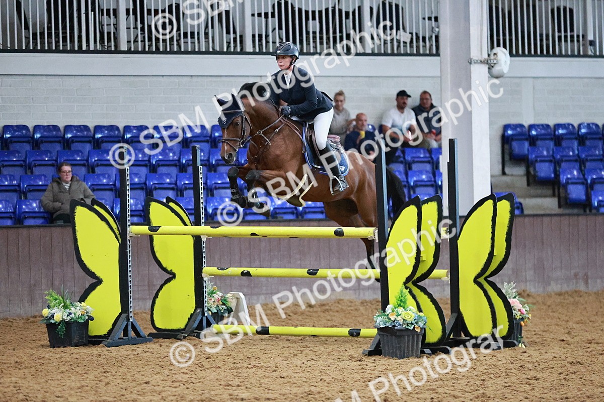 SBM_001768 - Class 5 - Senior Foxhunter 1.20m