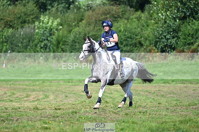 240811A-111842-01885 - 011-