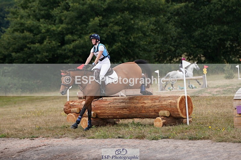 250802A-113430-02223 - A-017-Sophie.Vicary-ENGELIQUE.O