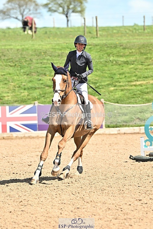 250416-133437-01145 - Cls 4 Newcomers and 1.10m