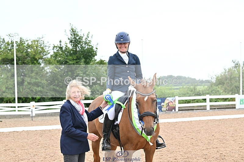 240815A-131147-01195 - Cls 8-P Freestyle Medium Silver