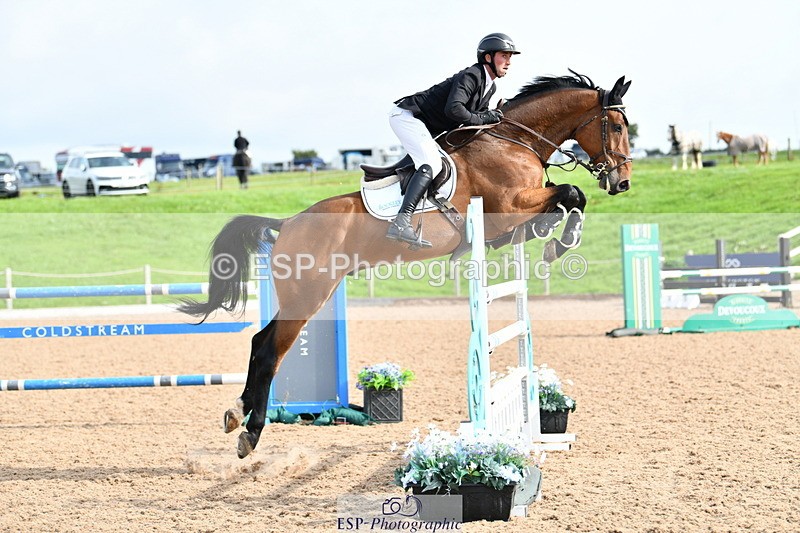 240915A-104610-09228 - Cls 26 National 1.30m Open